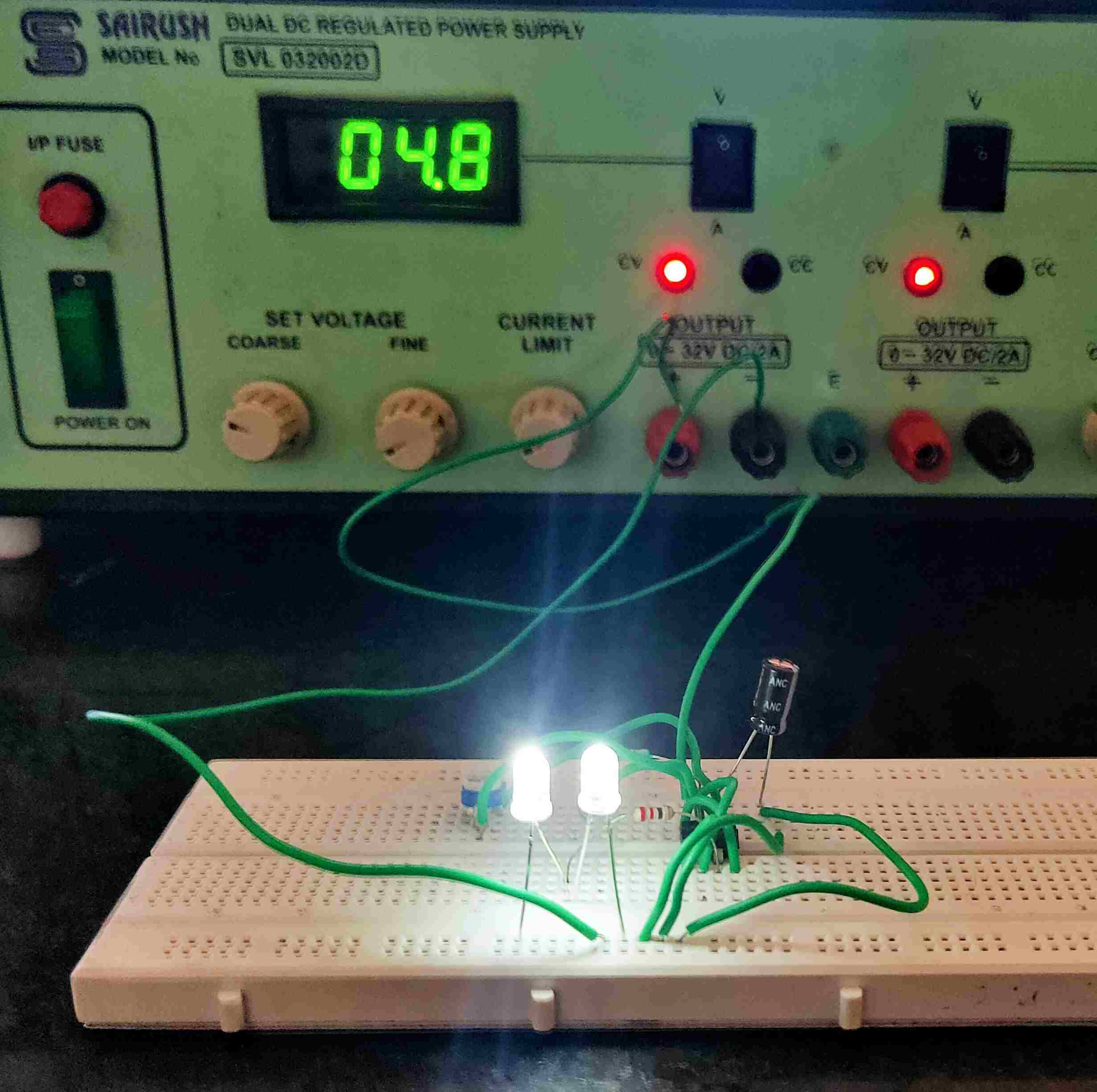 Flashing LED with 555 timer