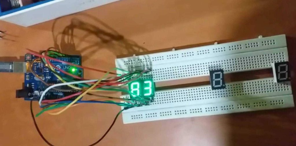 7 segment display with Arduino